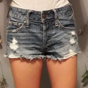 Ripped hollister shorts